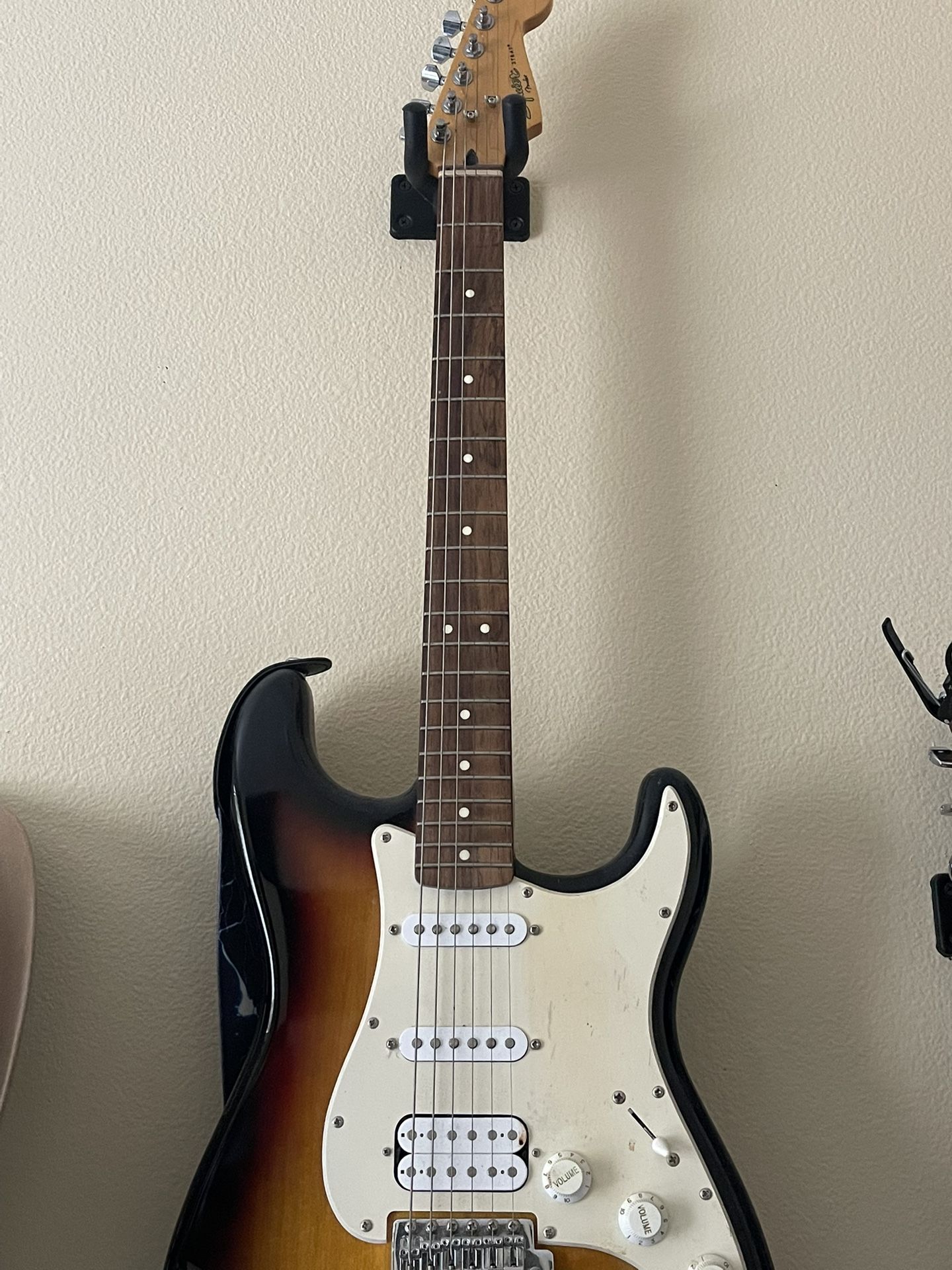 Fender Squier Strat
