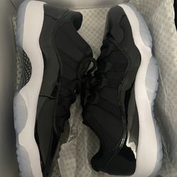 Jordan 11 Low Space Jams 