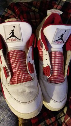 Size.13 Alternates Red Jordan 4s