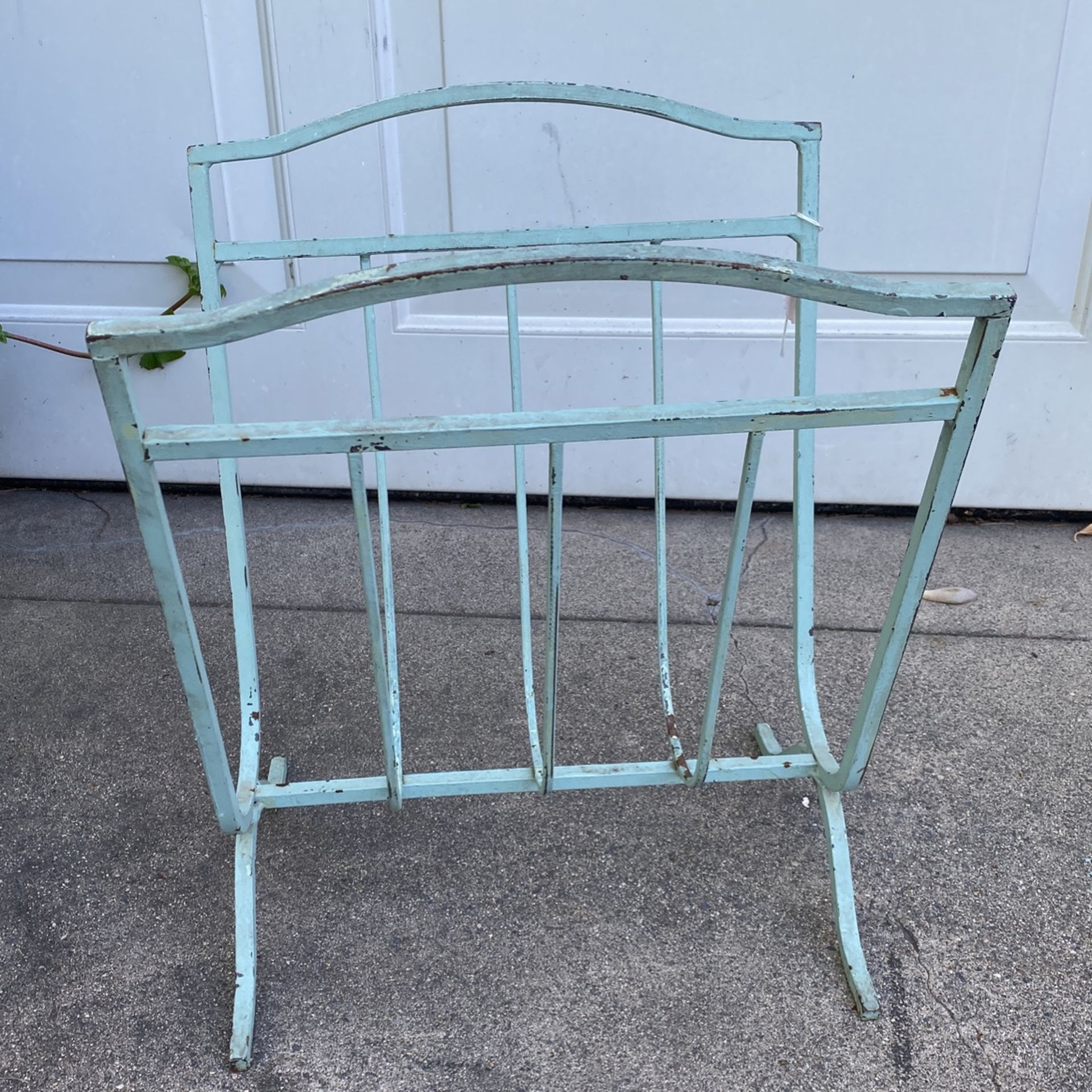 Heavy Iron Magazine Rack/ Log Holder