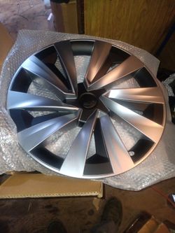 Tesla hub caps