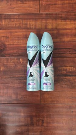 Degree Ultraclear 72 HR Antiperspirant Black + White Dry Spray Deodorant: Pure Fresh Scent; 3.8 oz Each (2 For $10)