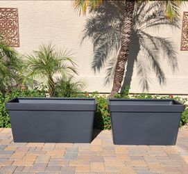 Large Metal Rectanglar Planter Set
