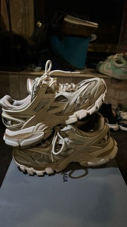 Tan balenciaga track runners