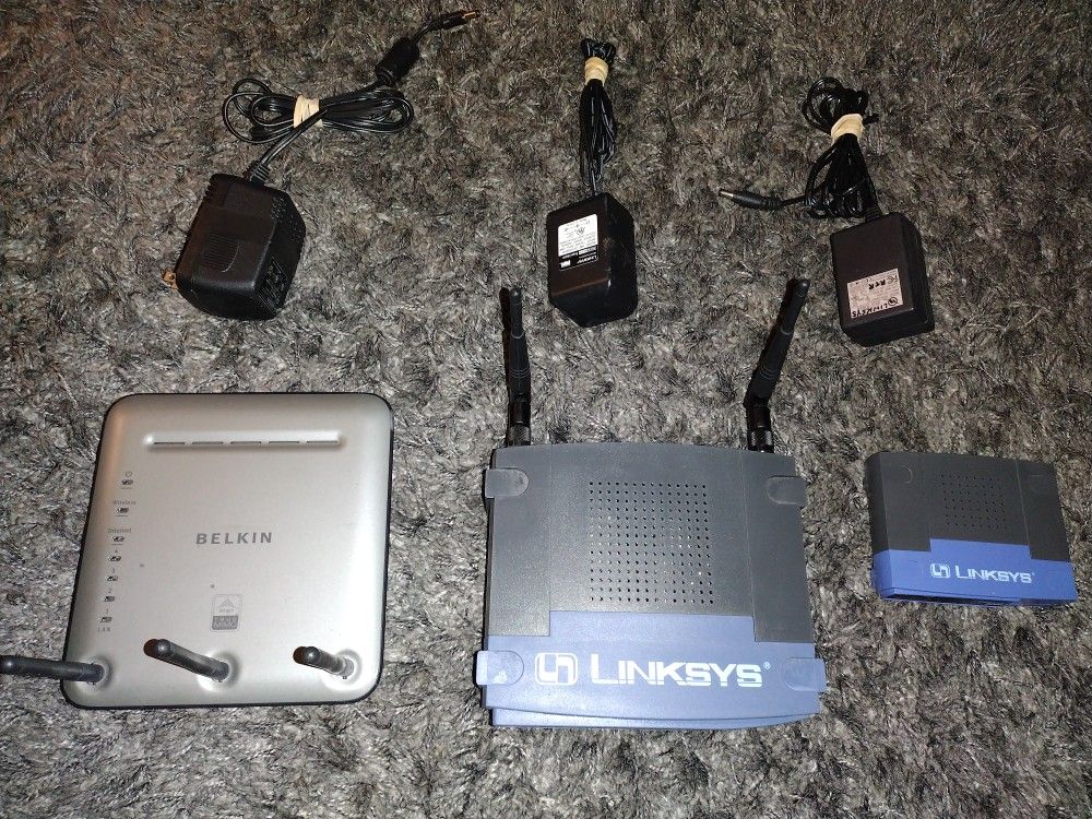 2 ROUTERS AND PORTSWITCH