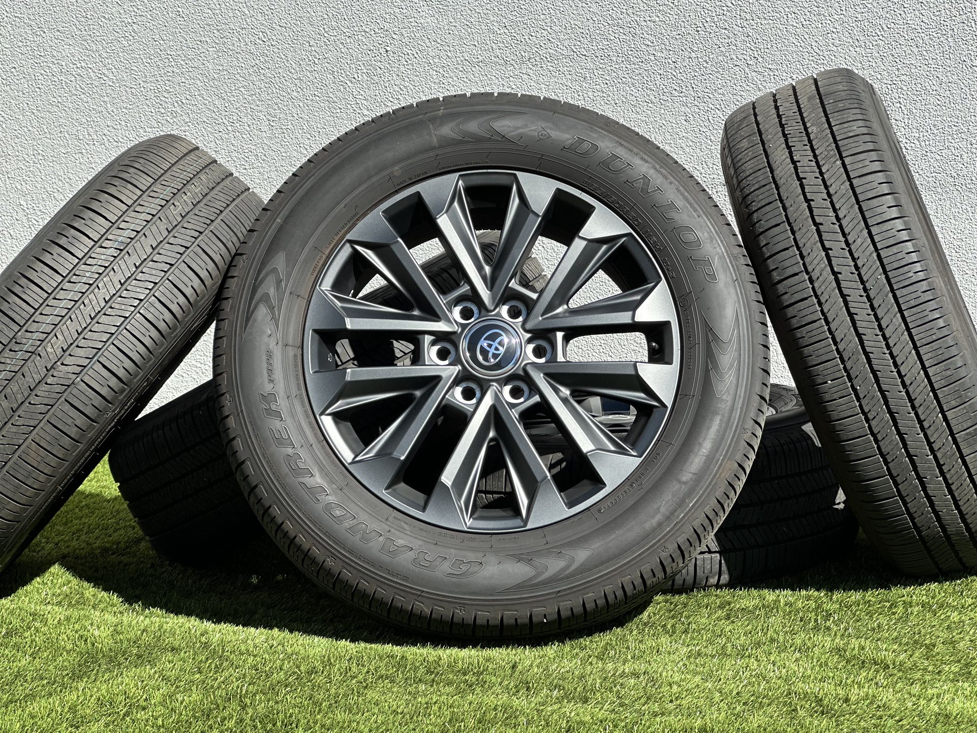Set of 5 NEW 2024 Toyota 20” Toyota Land Cruiser wheels OEM tires Tundra rims Sequoia 6x5.5