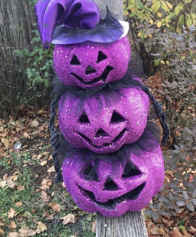 Purple topiary pumpkin