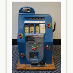 Mills Nickel Slot Machine, 1940’s