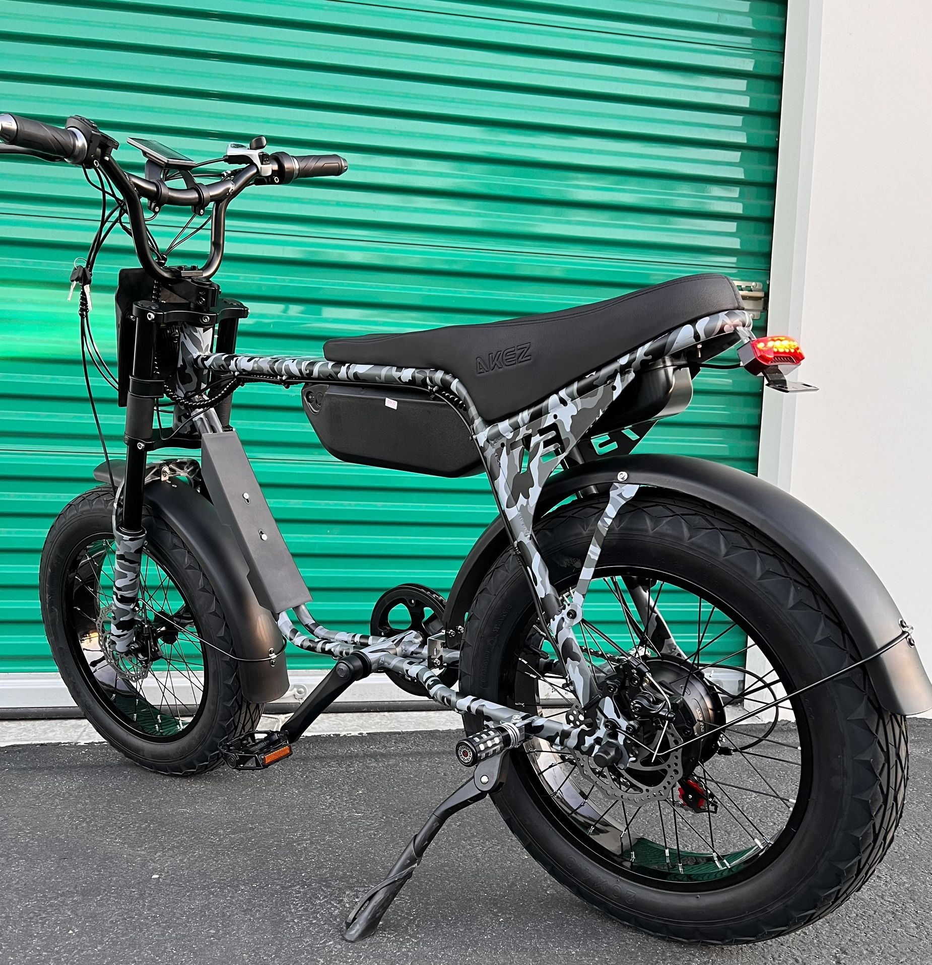 FREE DELIVERY/TAX INCLUDED✅NEW-750 Watt Electric Ebike 73 Miamii Style(4’10-‘6’0 Rider)