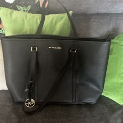 New Michael Kors Tote