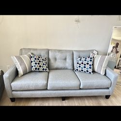 Kristoff Sofa From Raymour And Flanigan