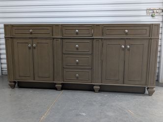Whitewashed Walnut (James Martin Bristol)