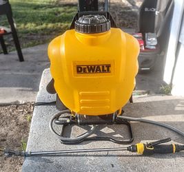 DeWalt Backpack Sprayer