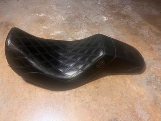 Lucky Dave’s seat 2006-2017 Dyna
