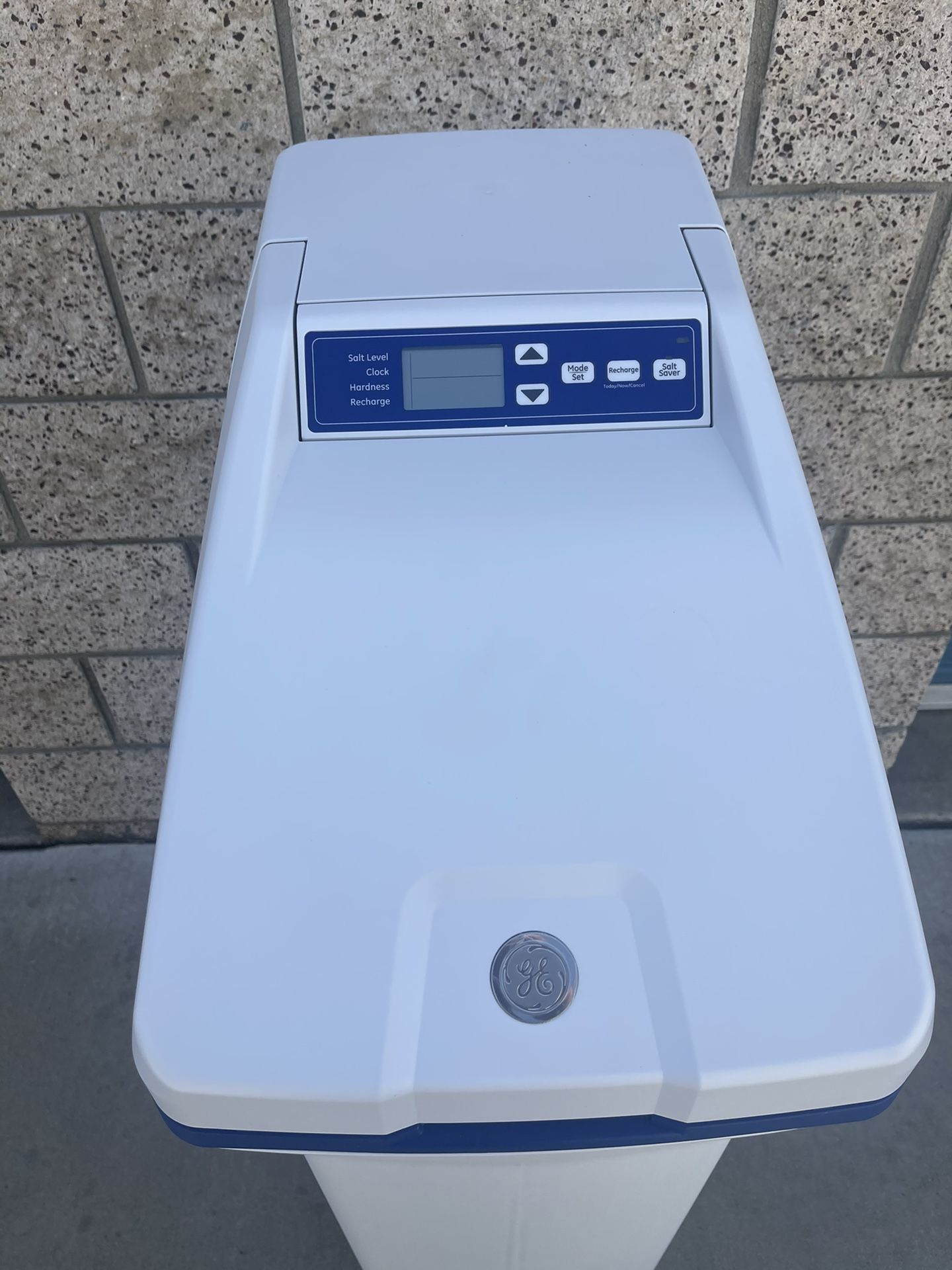 Brand new house water Softener And filter in one Worth $799