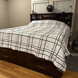 King Size Wooden Bed Frame With USB
