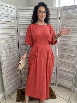 New women dress size Large (No strech)