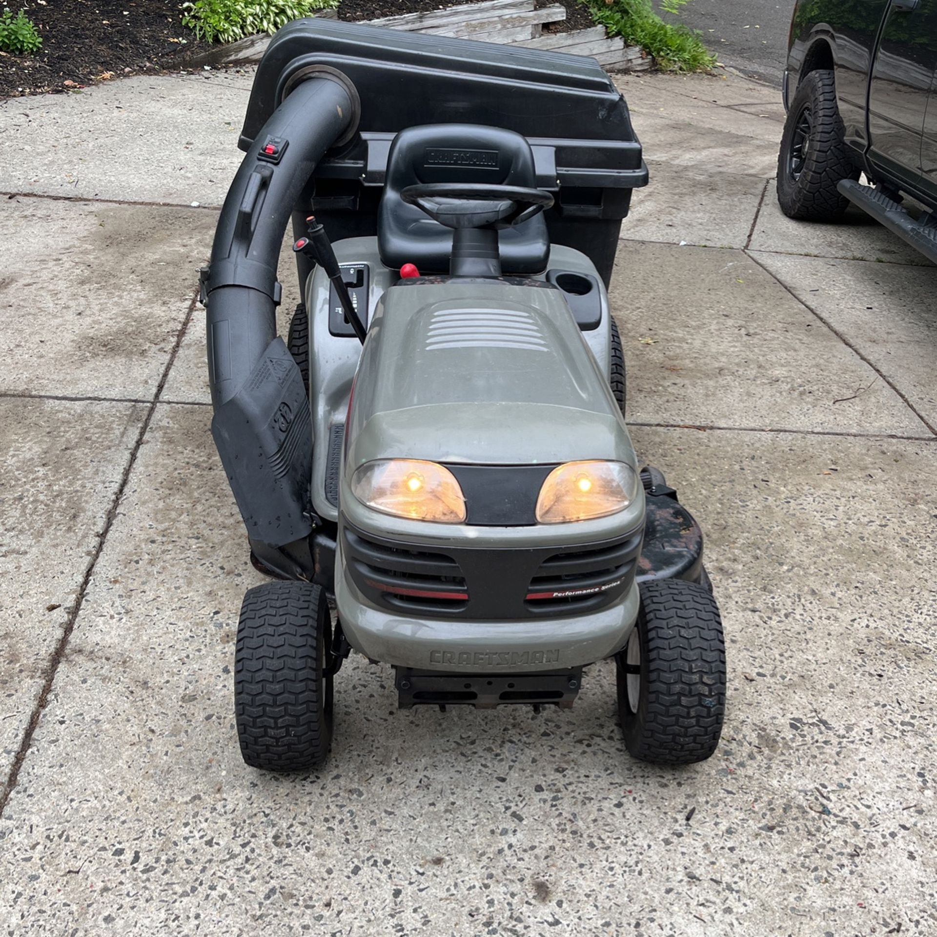 Craftsman Lt2000 Model 917 Riding Mower