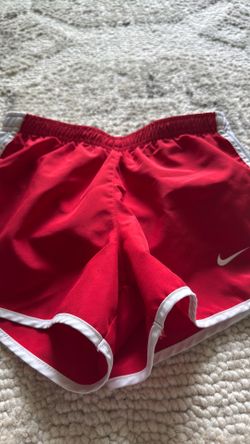 Small Nike Red shorts Slightly used