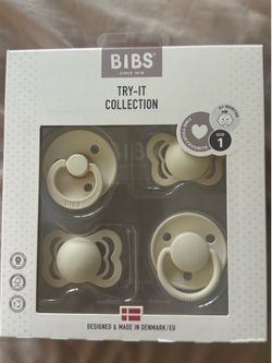Bibs pacifiers