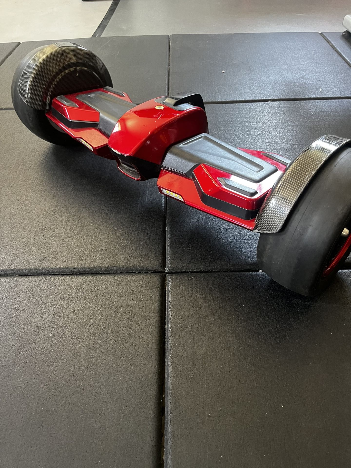Spadger SS-F100 Racing Hoverboard, BLE Speaker, LED Lights & Smart App Enable