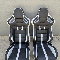 Universal Racing Seats