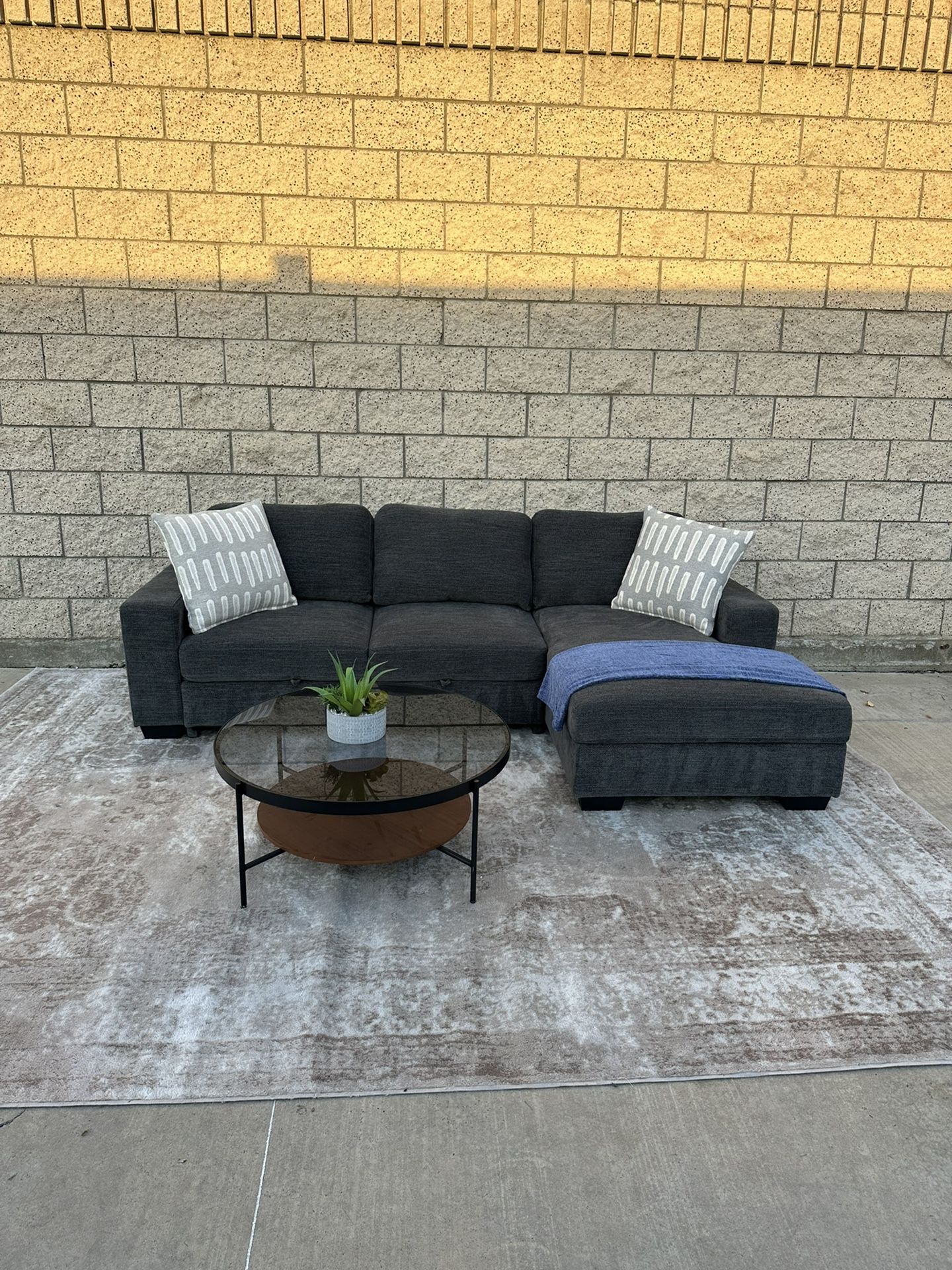 *Free Delivery* Gray Sectional Couch Sleeper Sofa w/ Storage