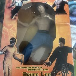 Bruce Lee Figurines