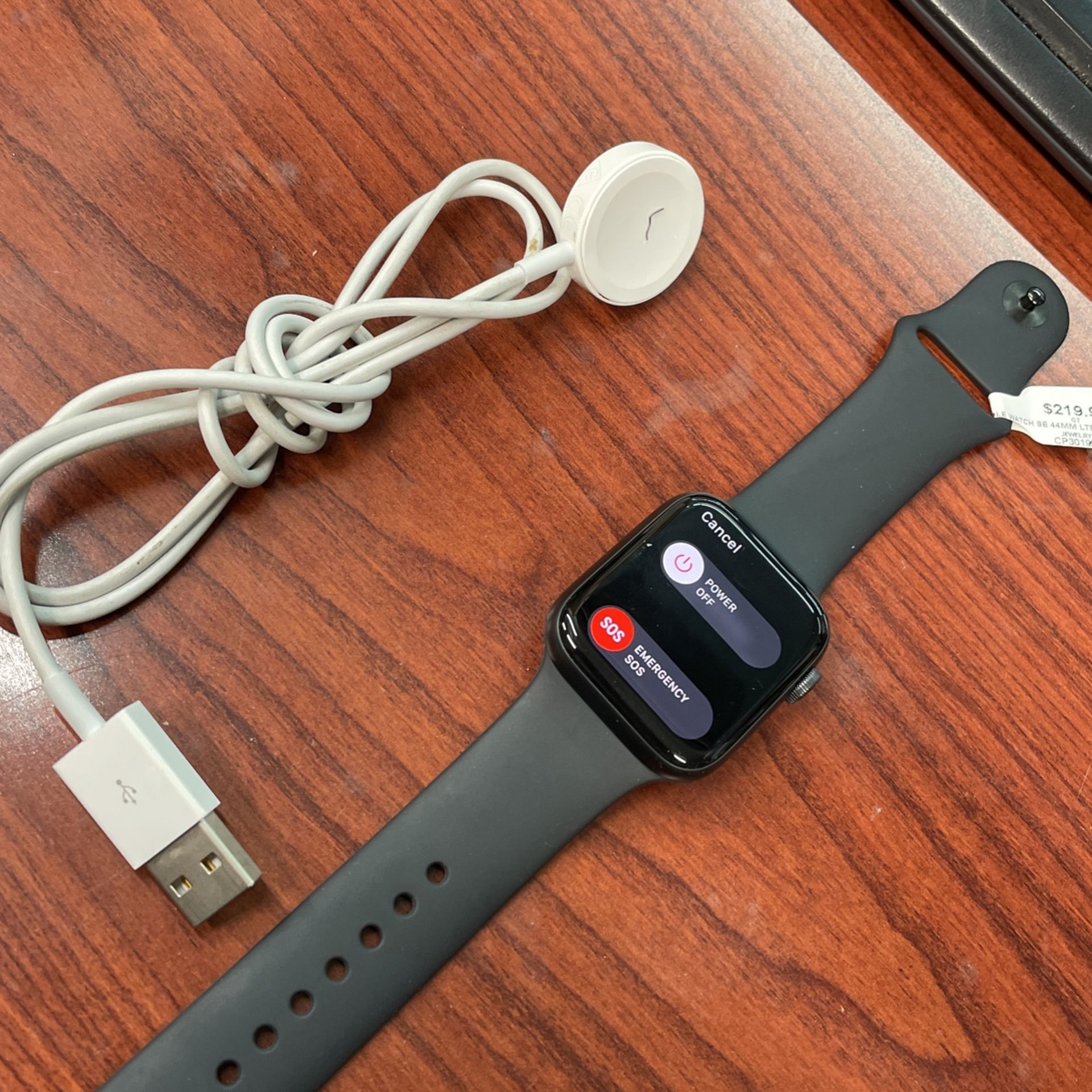 Apple Watch SE 44mm (Wifi+ Cellular)