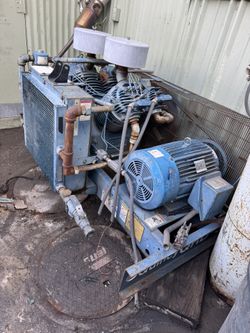 Quincy Commercial Air Compressor