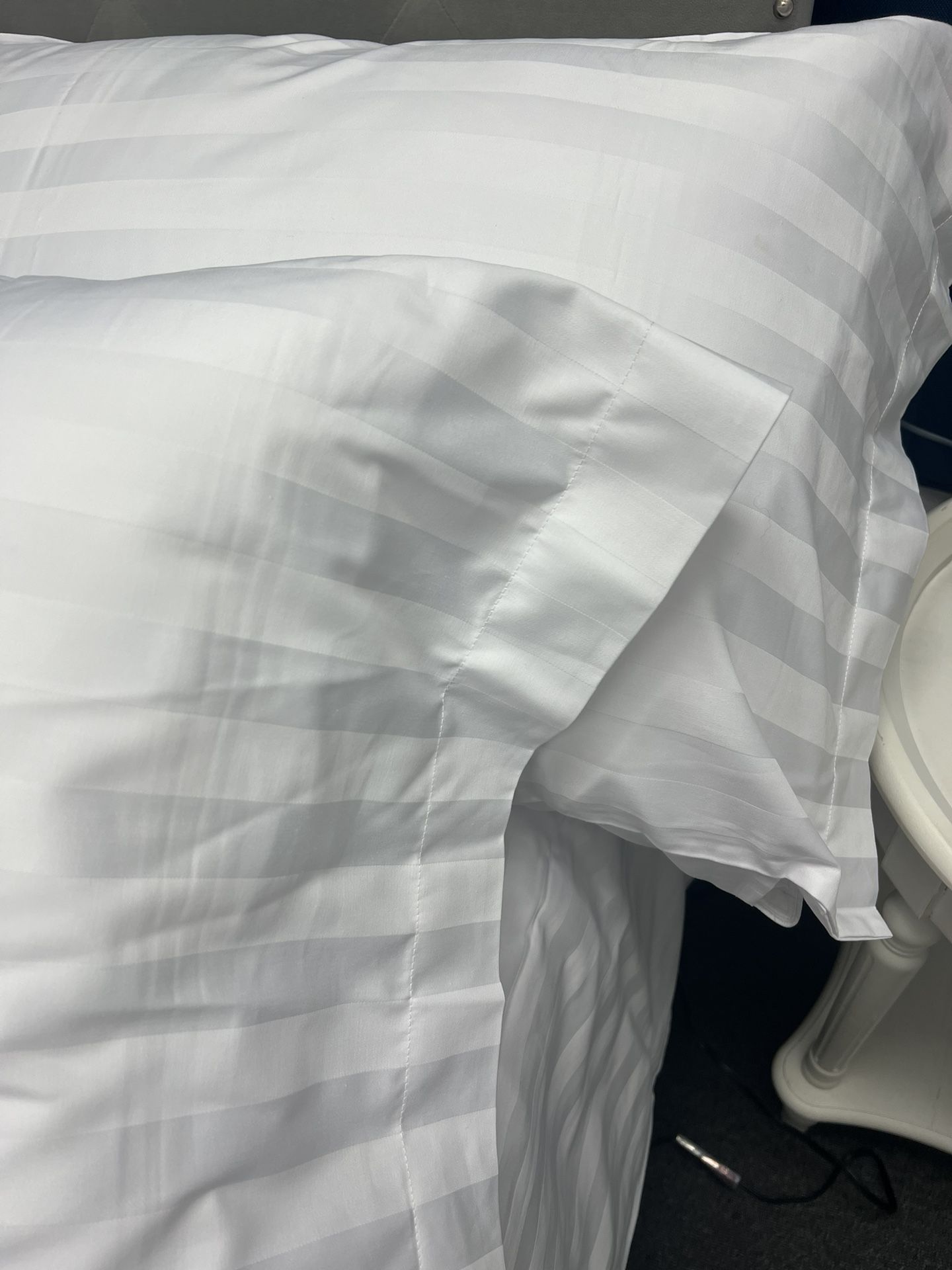 High Quality Washable White Beddings