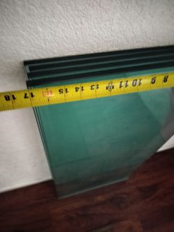 1/2 glass shelves