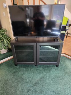 LG flat screen tv and stand