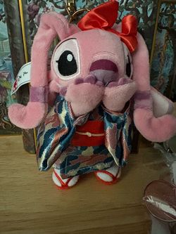 Tokyo, Disney Angel in kimono keychain