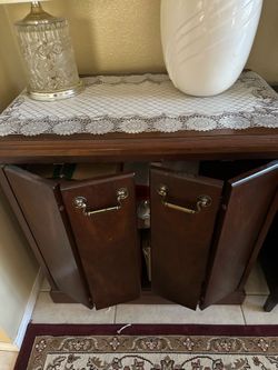 Furniture piece