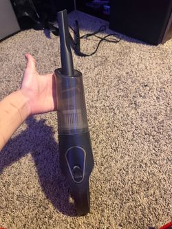 Hand vacuum