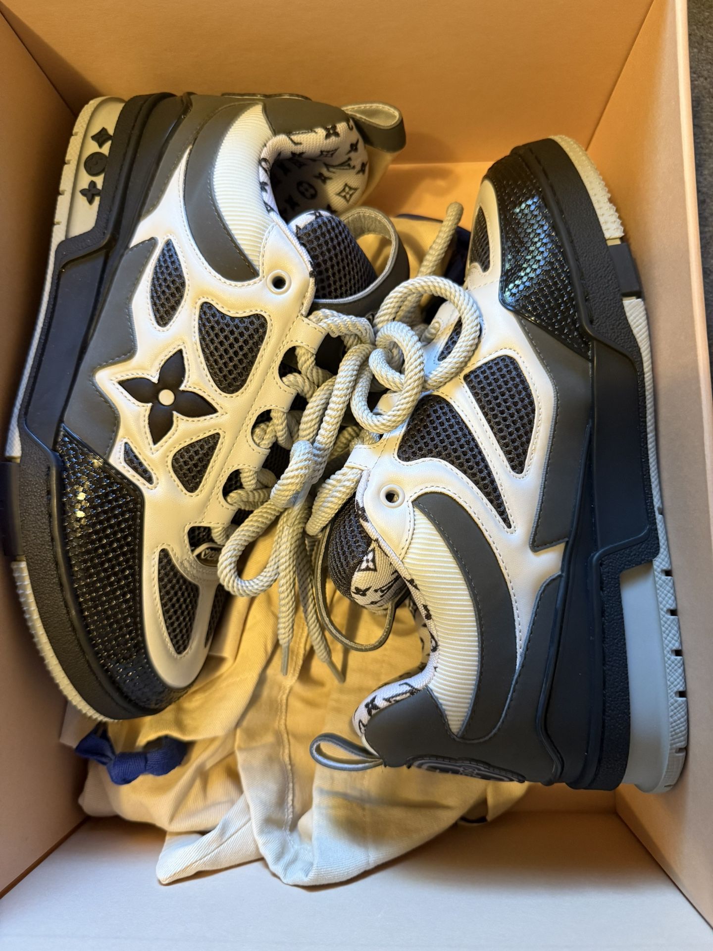 Louis Vuitton Skates “grey”