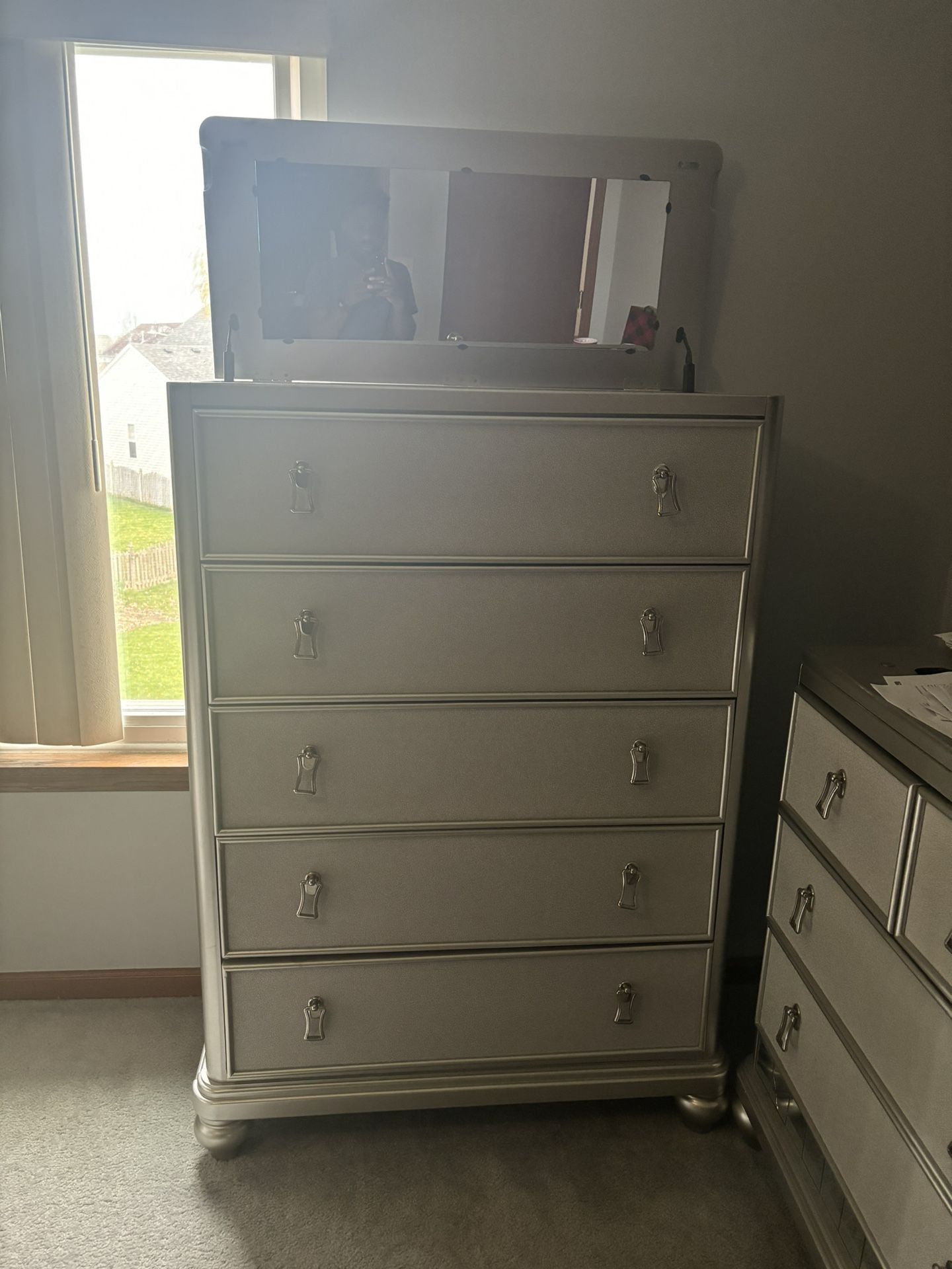 Dresser, Chest And Night Stand 