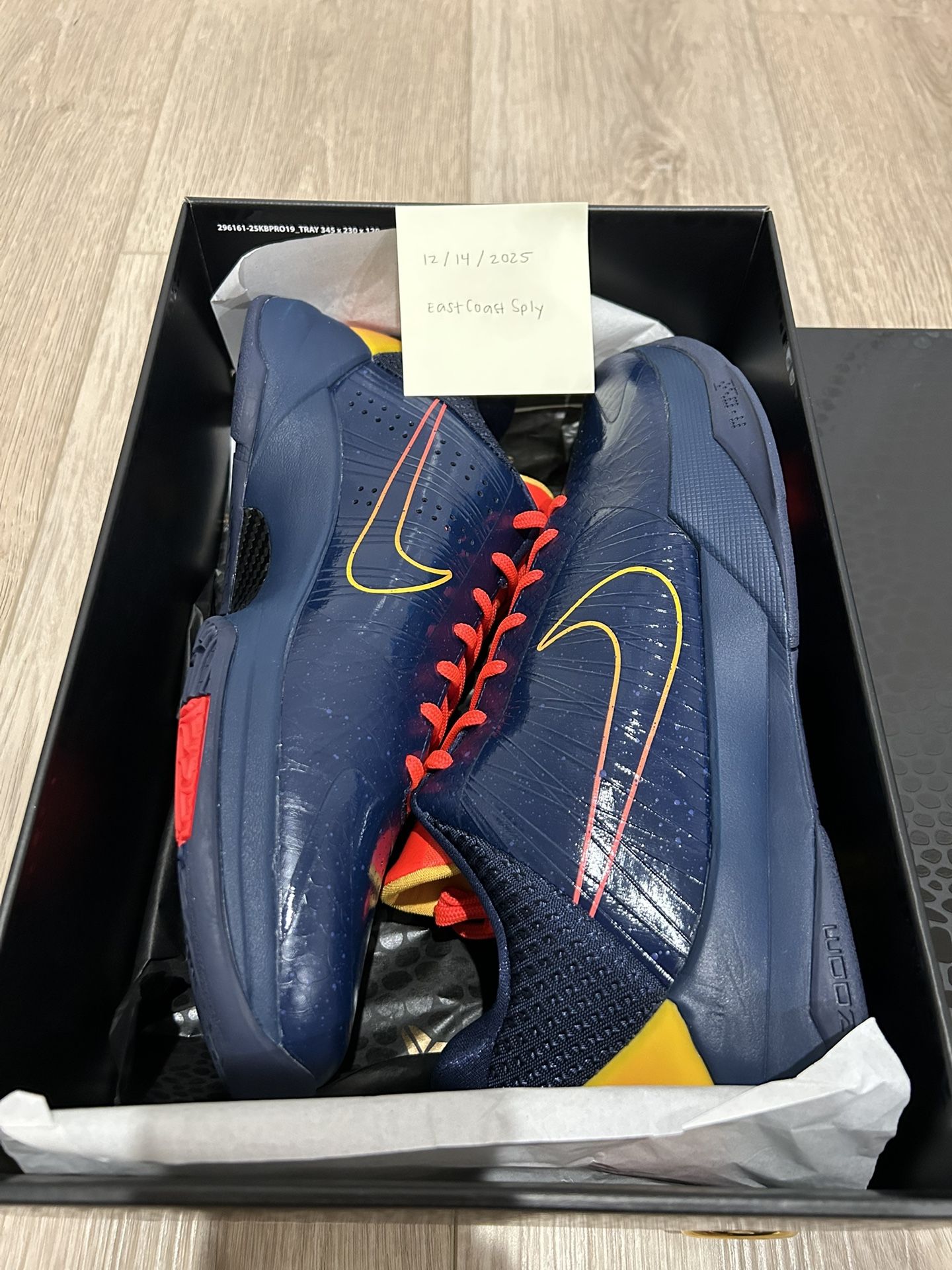 Kobe V “Indiana Fever/Caitlin Clark” Deadstock size 11.5 Price: $535