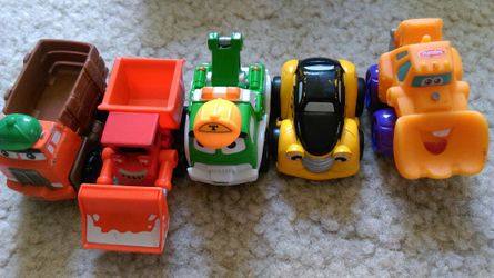 Set of 5 Tonka small trucks