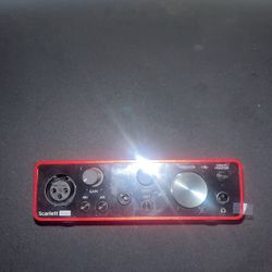 focusrite scarlett Interface 
