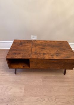 Rustic Lift Top Coffee Table