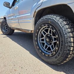 17x9 XM Wheels And Tires 235/65/18 Armstrong AT