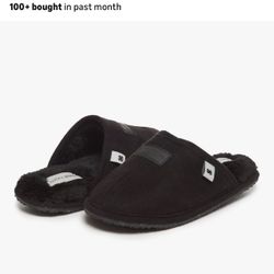 Luck Brand Boy Size 2 Slippers