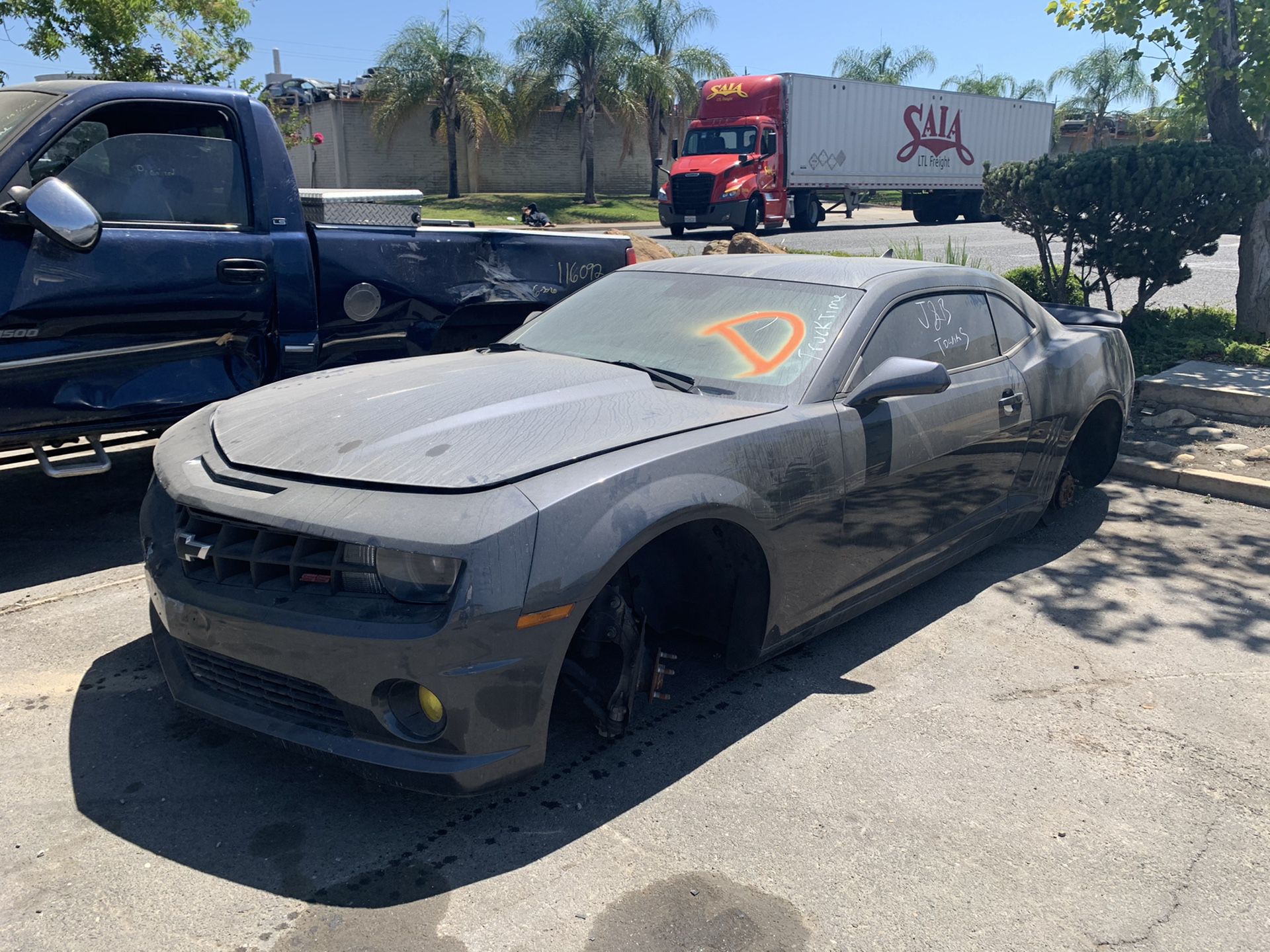 2010 Chevy Camaro PARTING OUT !! USED OEM PARTS !!
