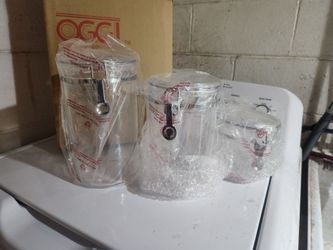 4 Canisters with Spoons *CASH Only*