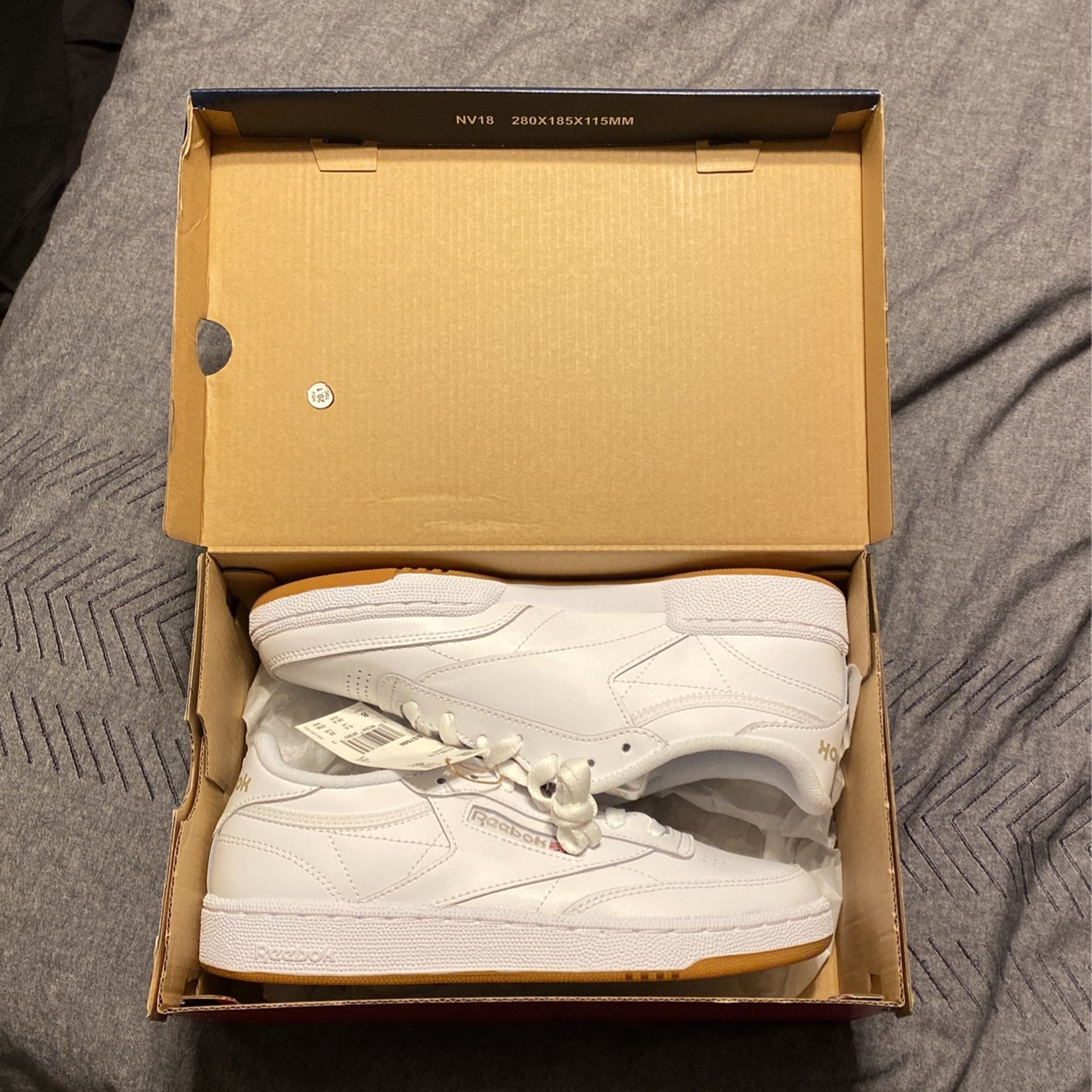 *Brand New* Reebok Classic