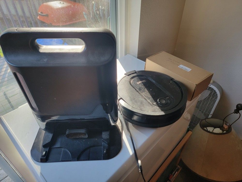 Shark Robot Vac