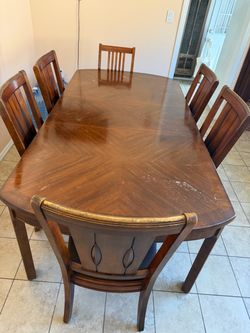 Wood Dining Table with 6 Chairs