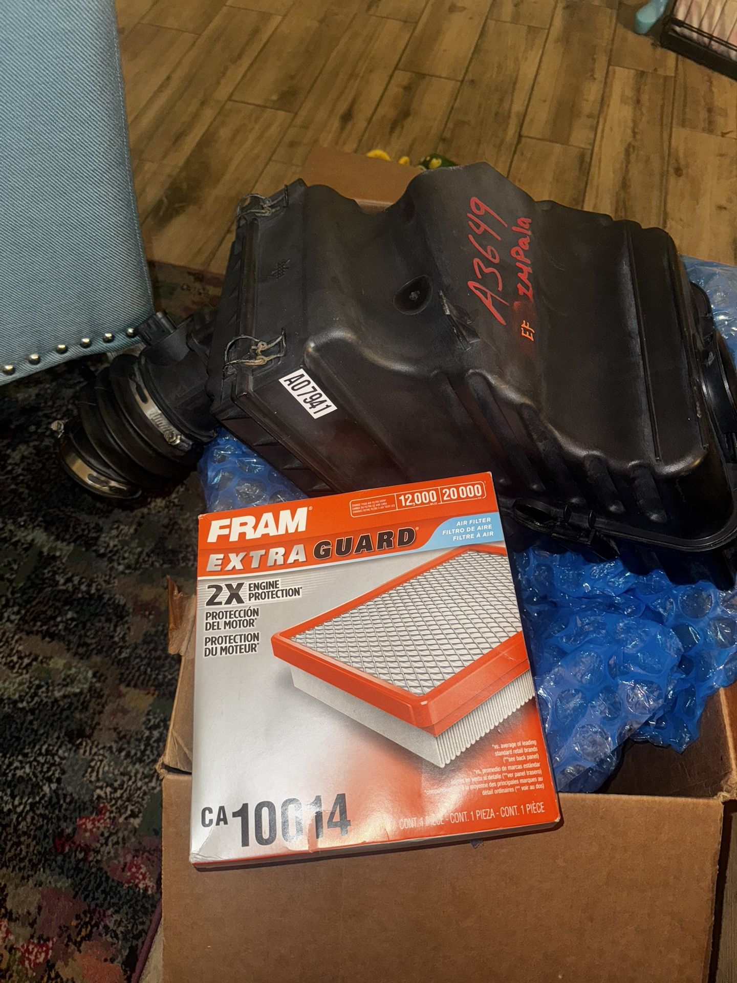 2006 Impala Air filter House 